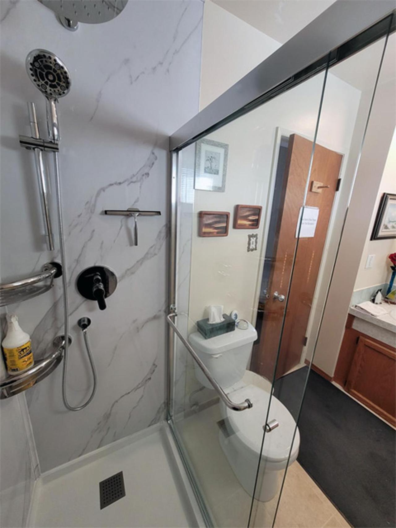 The Dewberry Homestay B&B Edmonton Eksteriør billede